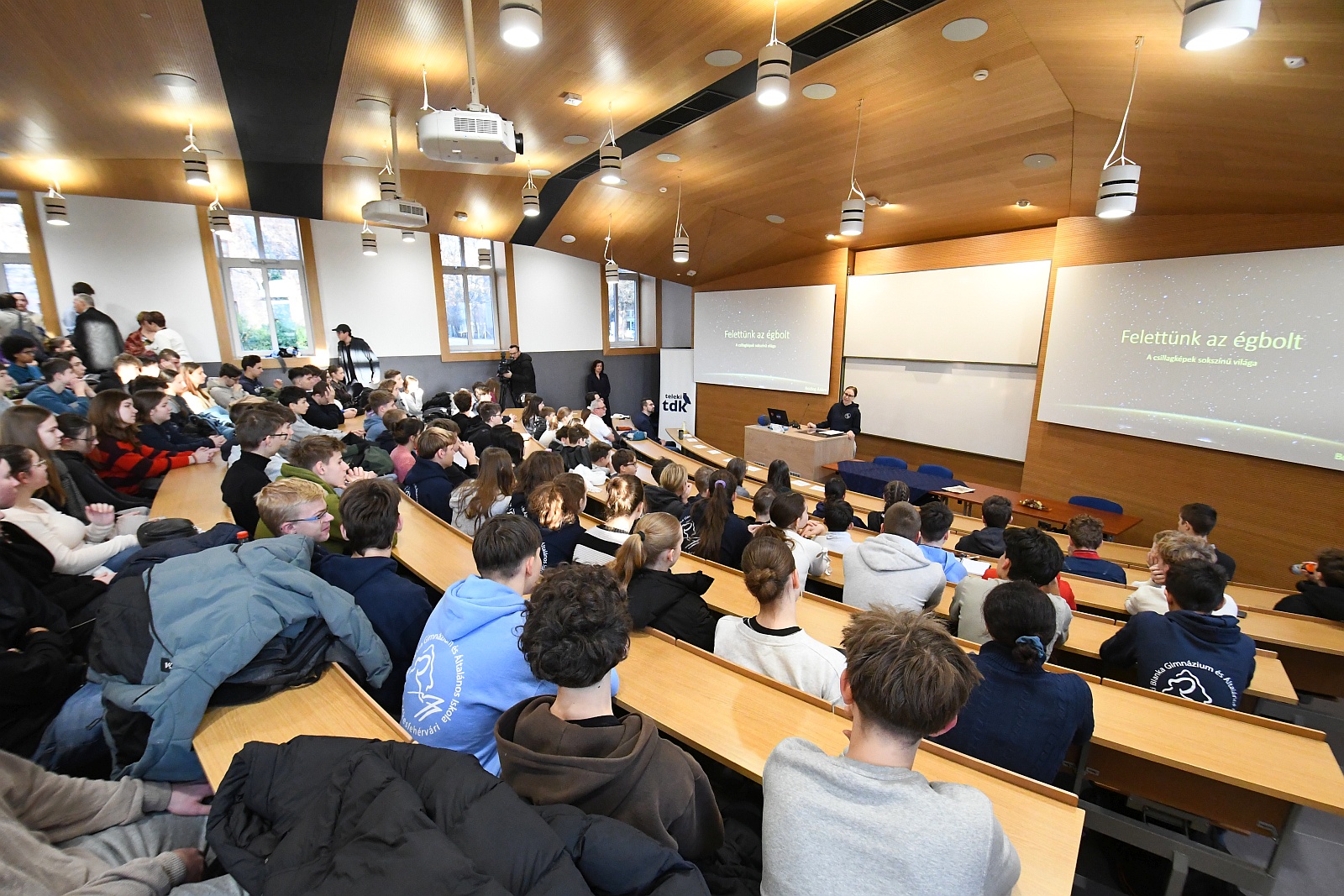 Öt helyszín, húsz előadás – Teleki TDK Feszt az Óbudai Egyetemen